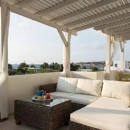 Adorable 3 Bedroom Maisonette In Pounta Parikia (Paros)
