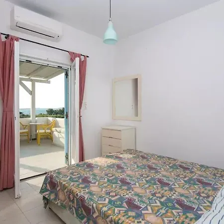 Adorable 3 Bedroom Maisonette In Pounta * Parikia (Paros)